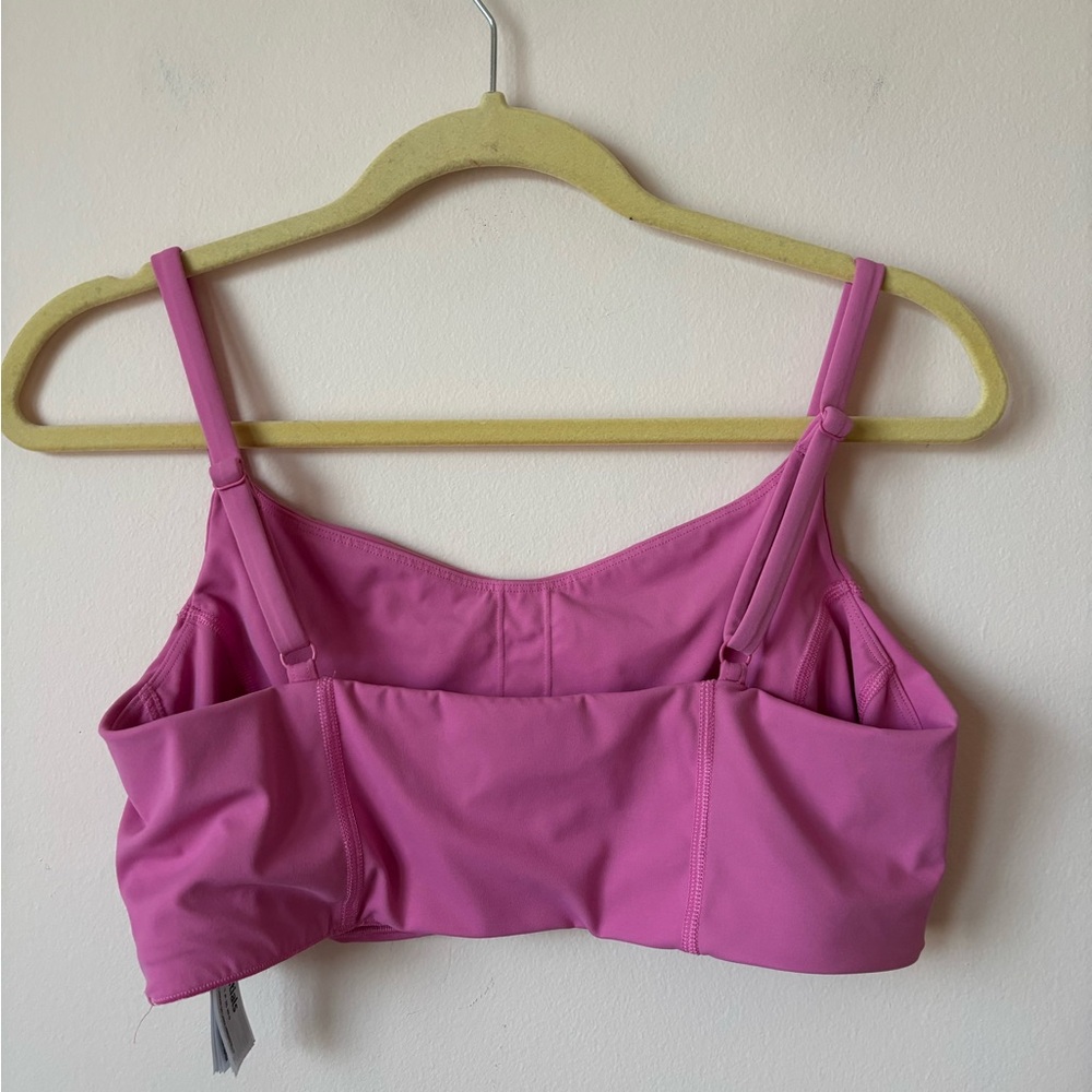 Amazon Essentials Sports Bra - Picture 2 of 4